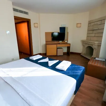 Afytos 3*