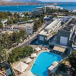 Afytos Resort 3*